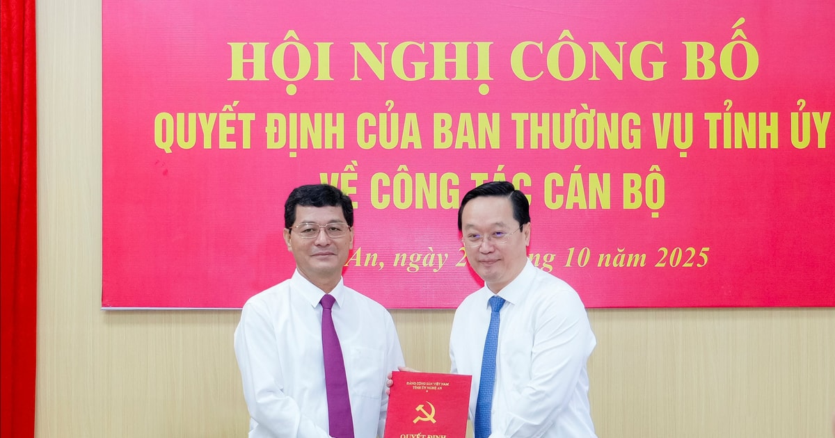 Công bố quyết định bổ nhiệm Trưởng ban Tổ chức Tỉnh ủy Nghệ An