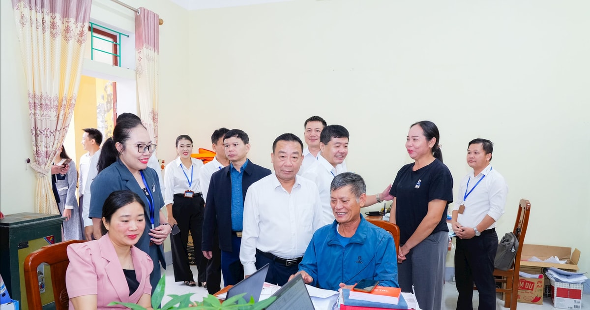 Phó Chủ tịch UBND tỉnh Nguyễn Văn Đệ kiểm tra, chỉ đạo, tháo gỡ khó khăn trong triển khai thực hiện chính quyền địa phương 2 cấp tại các xã