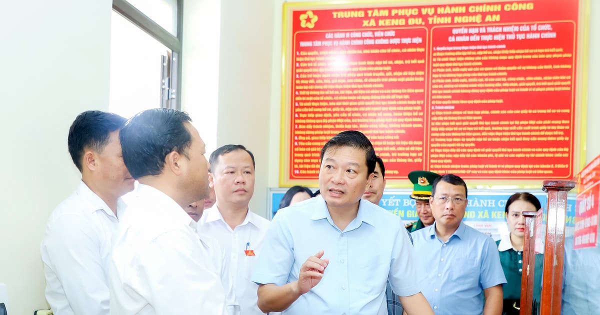 Thường trực Tỉnh ủy Nghệ An yêu cầu báo cáo kế hoạch điều động, luân chuyển, biệt phái cán bộ, công chức từ tỉnh về cấp xã trước ngày 15/11/2025