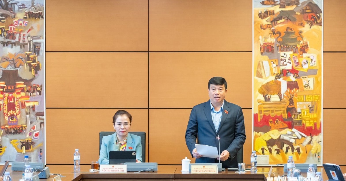 Đại biểu Quốc hội đoàn Nghệ An thảo luận Dự án Luật Thi hành tạm giữ, tạm giam và cấm đi khỏi nơi cư trú