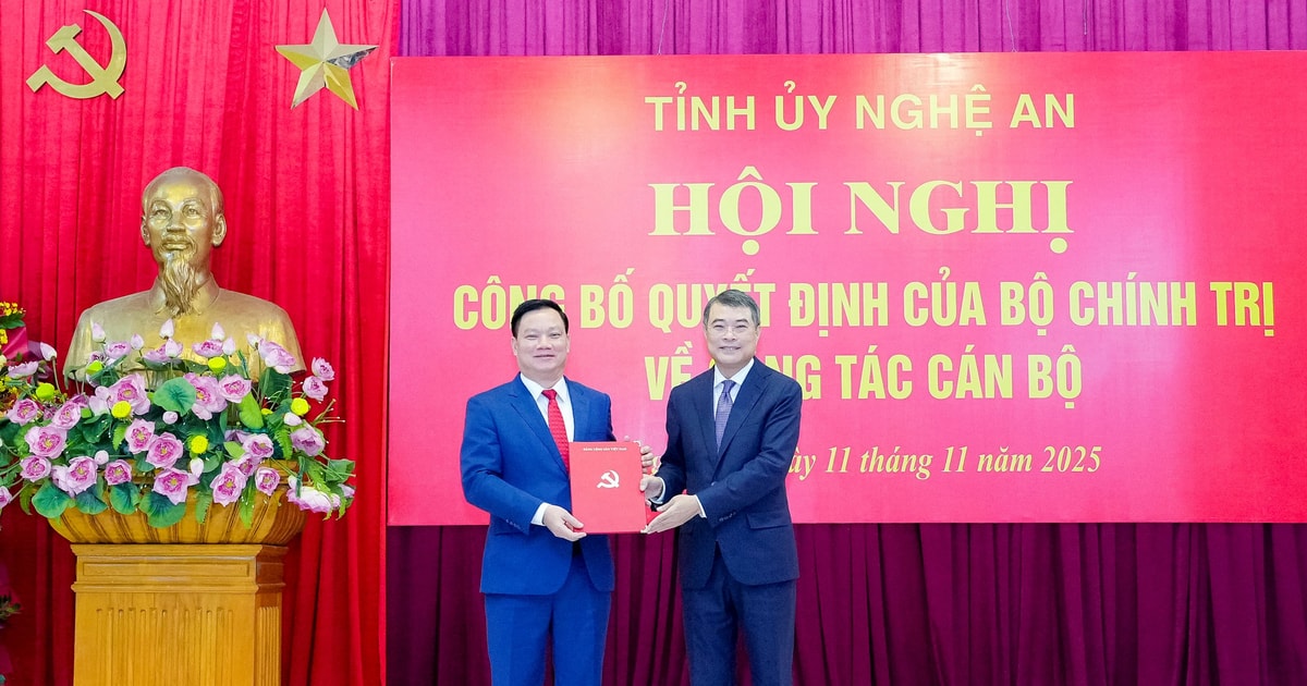 Đồng chí Nguyễn Khắc Thận giữ chức Bí thư Tỉnh ủy Nghệ An