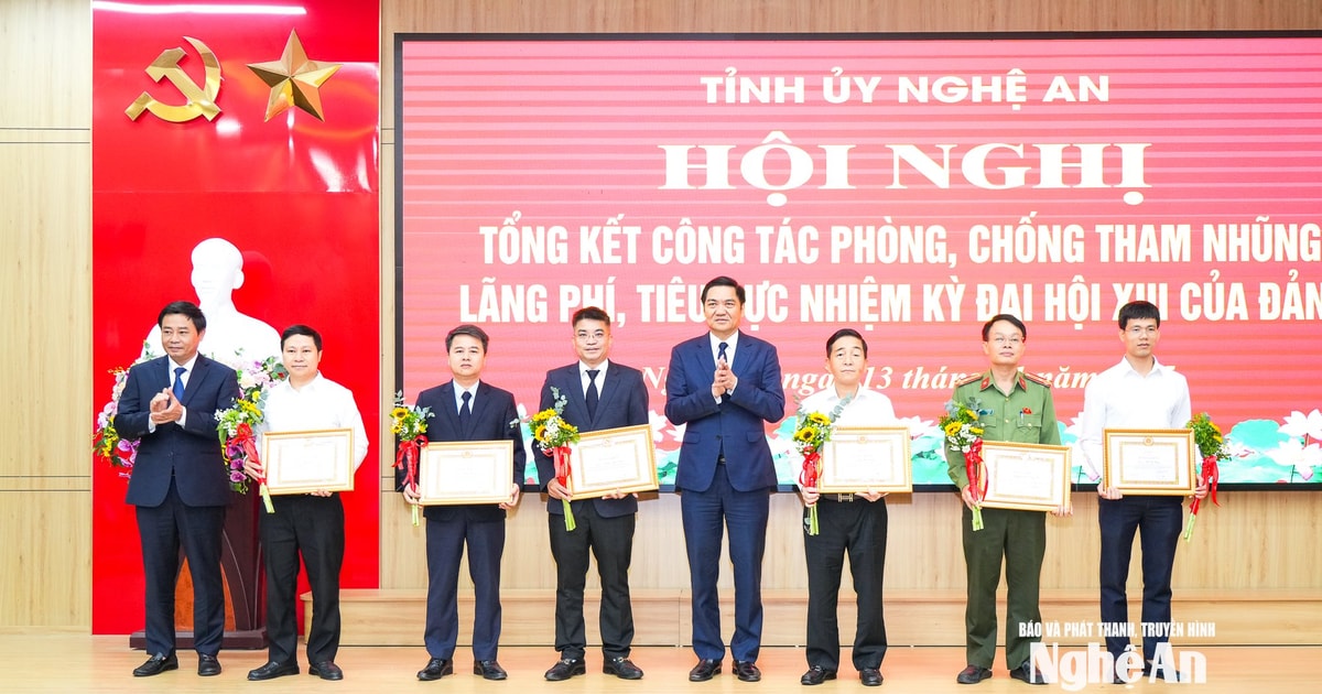 Nghệ An tổ chức Hội nghị tổng kết công tác phòng, chống tham nhũng, lãng phí, tiêu cực
