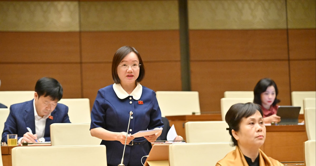 Đại biểu Quốc hội đoàn Nghệ An nêu bất cập khi phí bảo hiểm tiền gửi của quỹ tín dụng bằng ngân hàng thương mại