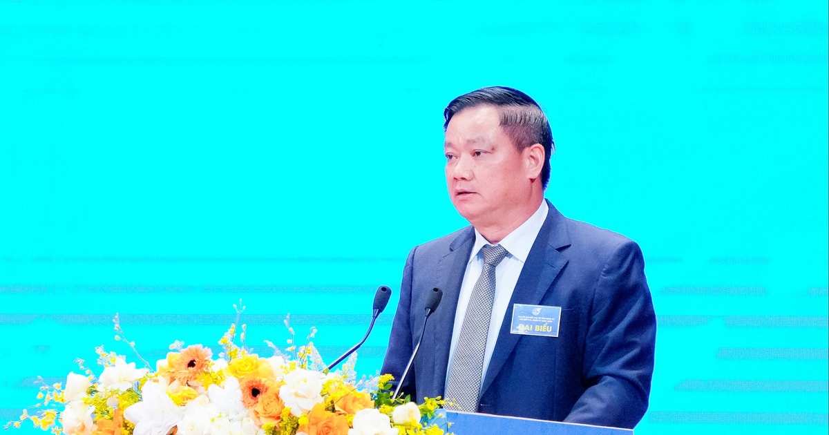 Bí thư Tỉnh ủy Nguyễn Khắc Thận: Phụ nữ Nghệ An phải là trung tâm đoàn kết trong gia đình - cộng đồng - xã hội