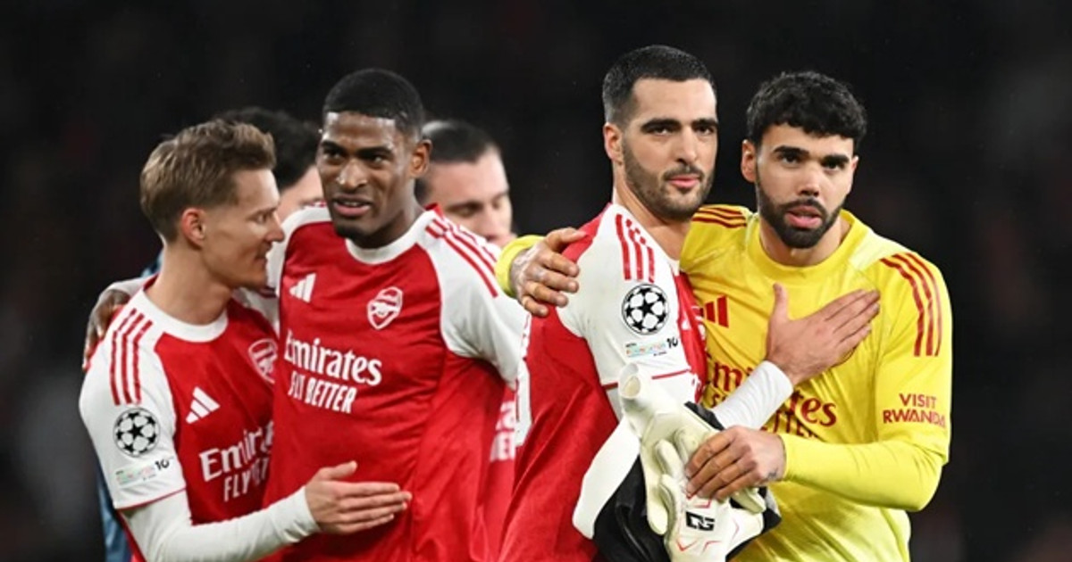 Arsenal 3-1 Bayern: Adrian Durham called the best in Europe.