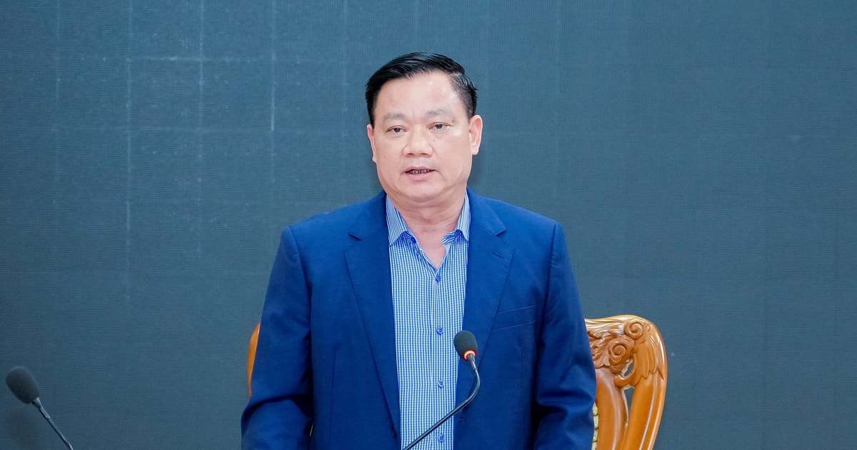 Bí thư Tỉnh ủy Nguyễn Khắc Thận làm việc với các xã địa bàn huyện Quế Phong (cũ)