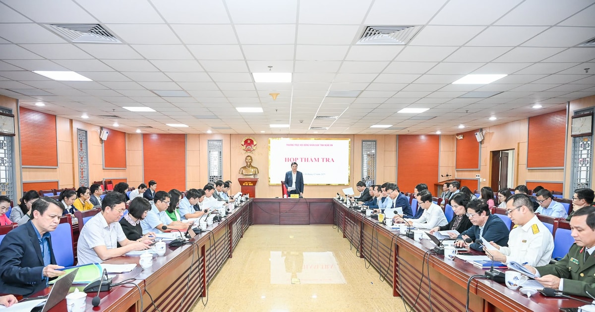 Thường trực HĐND tỉnh thẩm tra các nghị quyết trình Kỳ họp thứ 35 HĐND tỉnh khóa XVIII