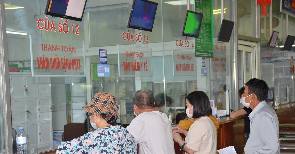 Infographic: Điều kiện người bệnh mua thuốc bên ngoài được Bảo hiểm y tế thanh toán