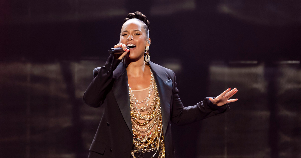 Alicia Keys trình diễn hai bản hit tại lễ trao giải VinFuture 2025