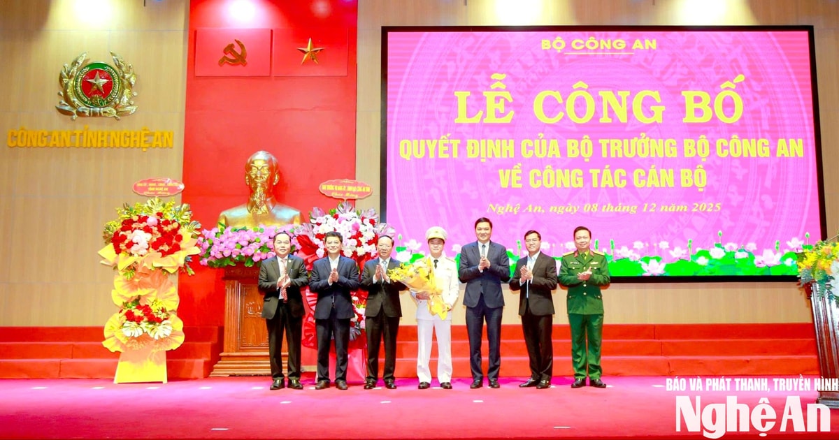 Công bố quyết định bổ nhiệm Phó Giám đốc Công an Nghệ An