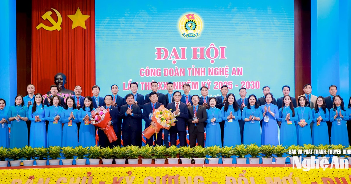 Đồng chí Kha Văn Tám tái đắc cử Chủ tịch Liên đoàn Lao động tỉnh Nghệ An