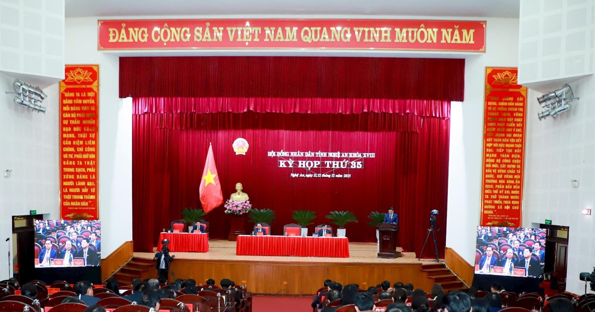 Kỳ họp thứ 35, HĐND tỉnh Nghệ An khoá XVIII thông qua 44 dự thảo nghị quyết và tiến hành bế mạc