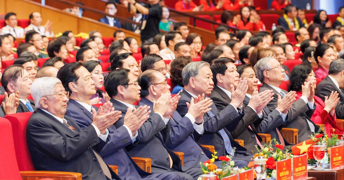 Trọng thể khai mạc Đại hội Thi đua yêu nước toàn quốc lần thứ XI