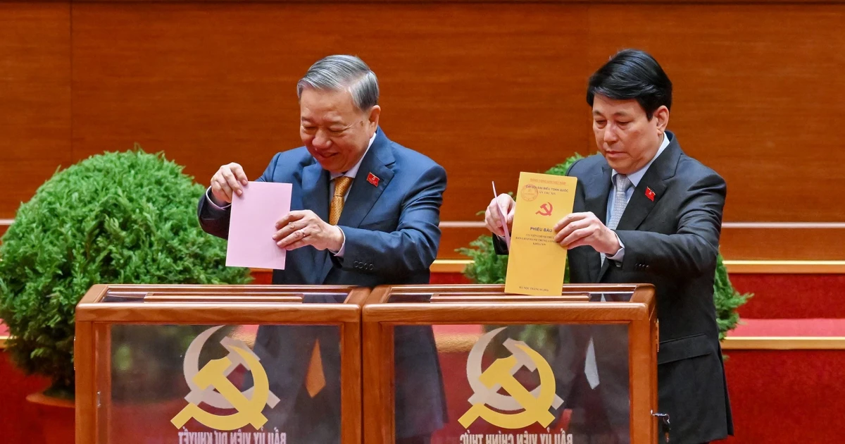 Đại hội XIV bầu, thông qua danh sách Ban Chấp hành Trung ương Đảng khóa XIV