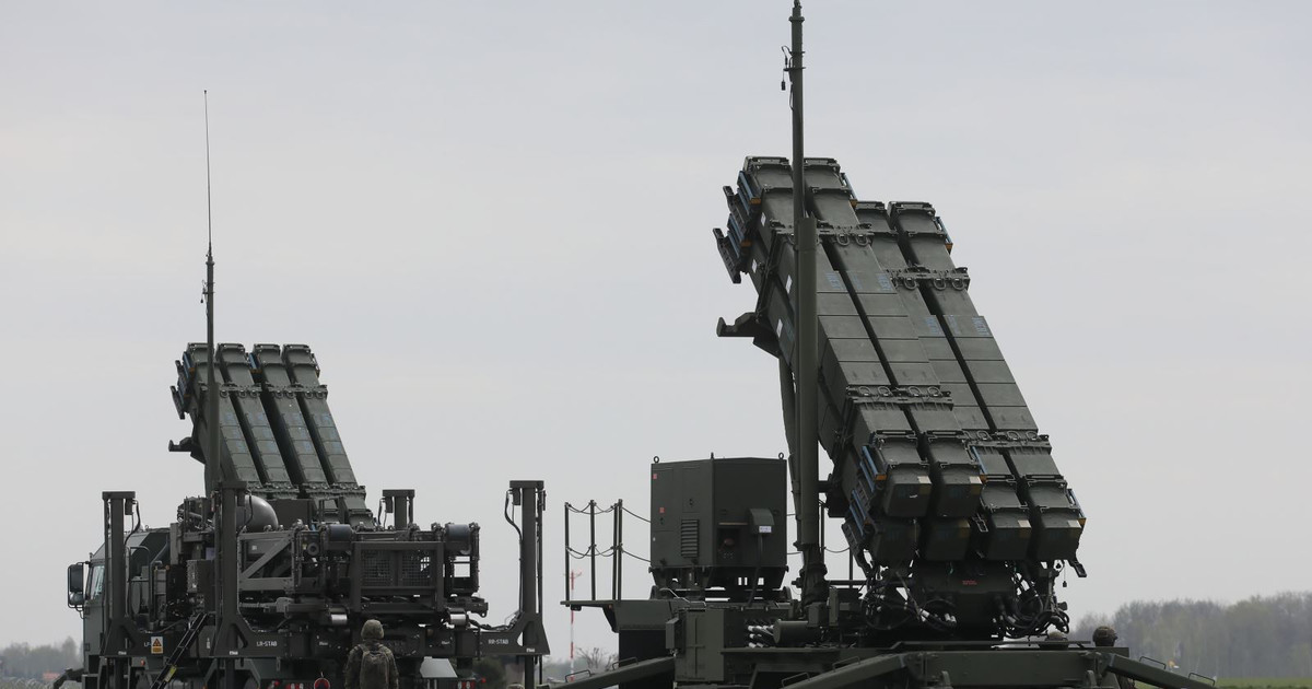Poland develops the San air defense system using smart munitions to ...
