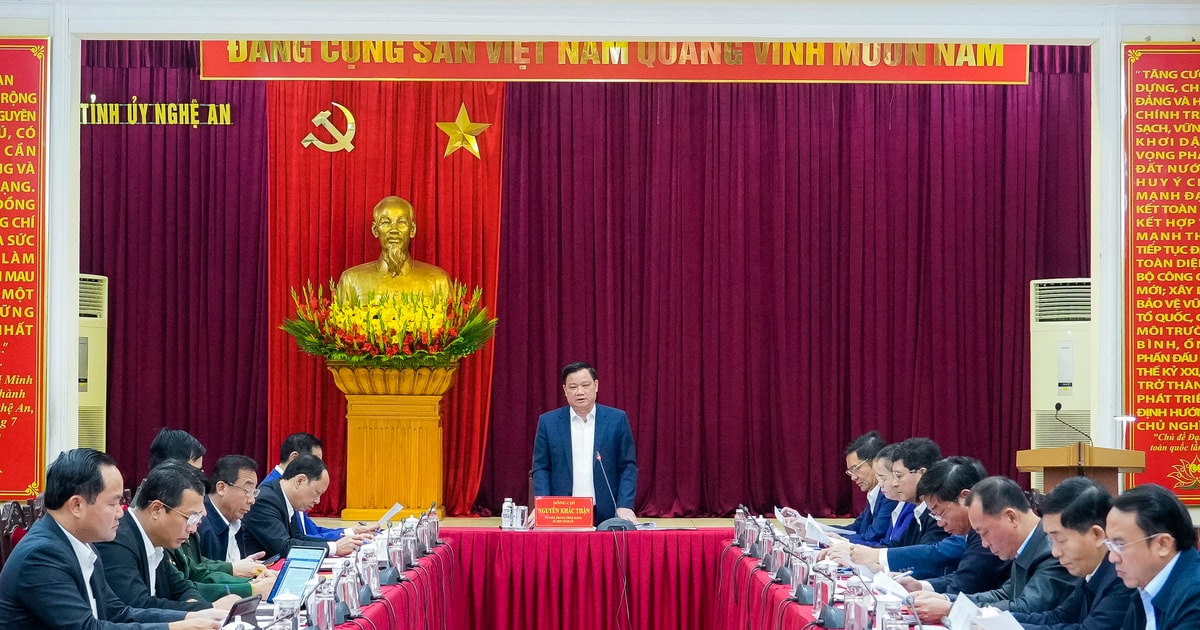 Ban Thường vụ Tỉnh ủy Nghệ An yêu cầu sắp xếp số lượng lãnh đạo cấp phó phù hợp, đến hết năm 2030 bảo đảm đúng quy định