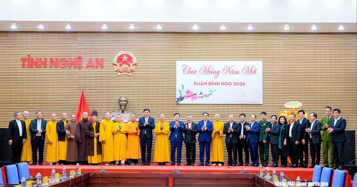 Các tổ chức tôn giáo thăm, chúc Tết tỉnh Nghệ An