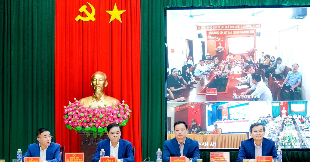 Giám đốc Học viện Chính trị Quốc gia Hồ Chí Minh và các ứng cử viên đại biểu Quốc hội, HĐND tỉnh tiếp xúc cử tri, vận động bầu cử