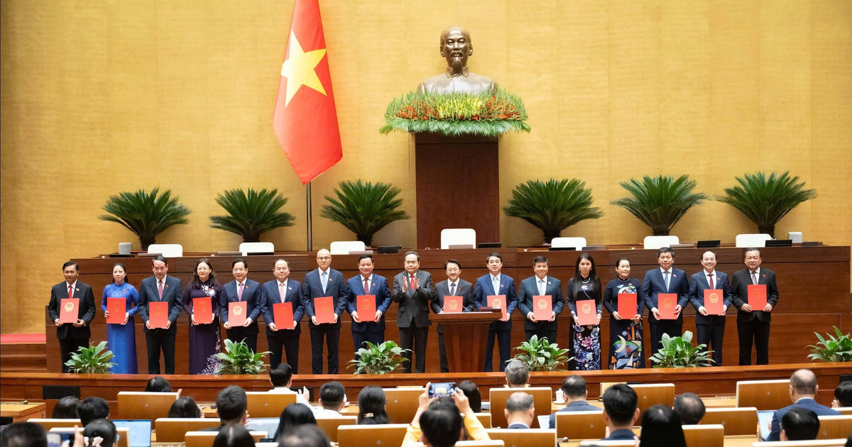 Quốc hội bầu Phó Chủ tịch Quốc hội và Ủy viên Ủy ban Thường vụ Quốc hội