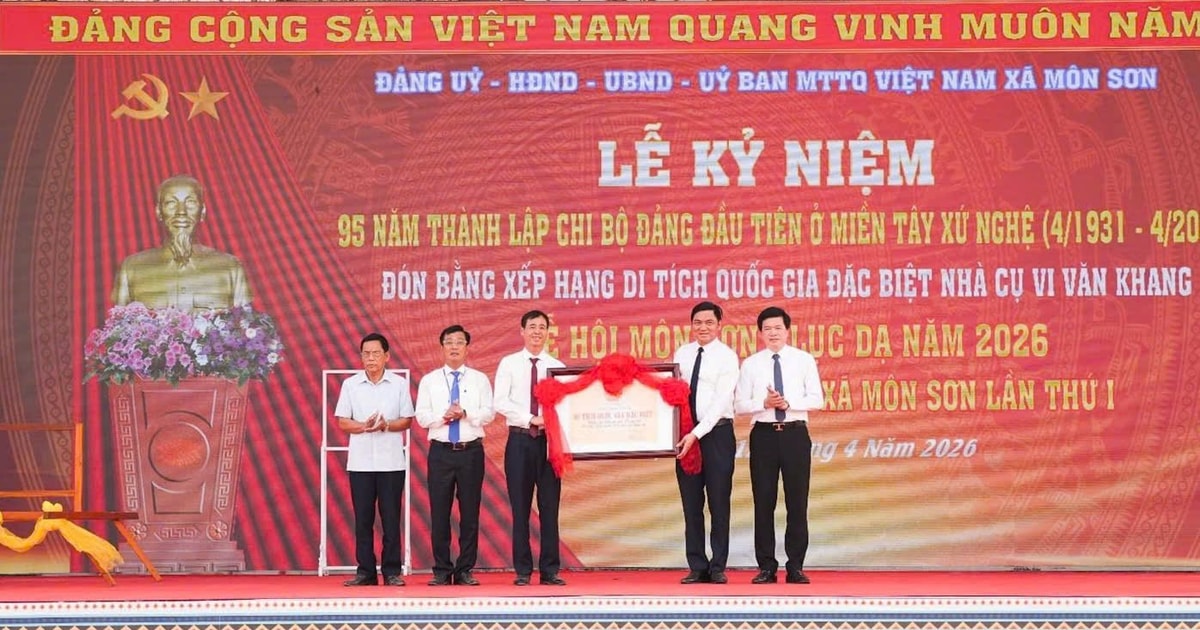 Kỷ niệm 95 năm thành lập Chi bộ Đảng đầu tiên miền ở Tây xứ Nghệ