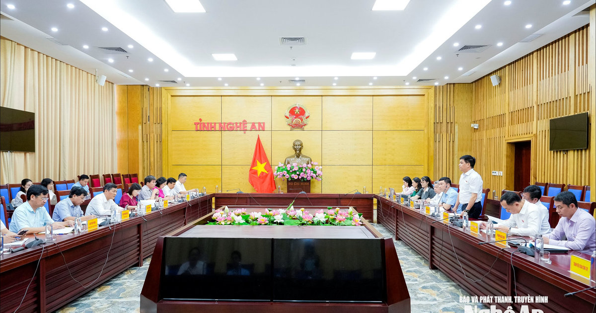 Đoàn công tác Ủy ban Kinh tế và Tài chính của Quốc hội làm việc với tỉnh Nghệ An