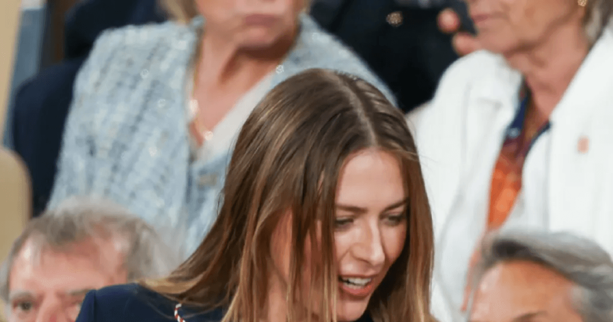 Maria Sharapova and David Beckham rocked the Roland Garros 2026 stands ...