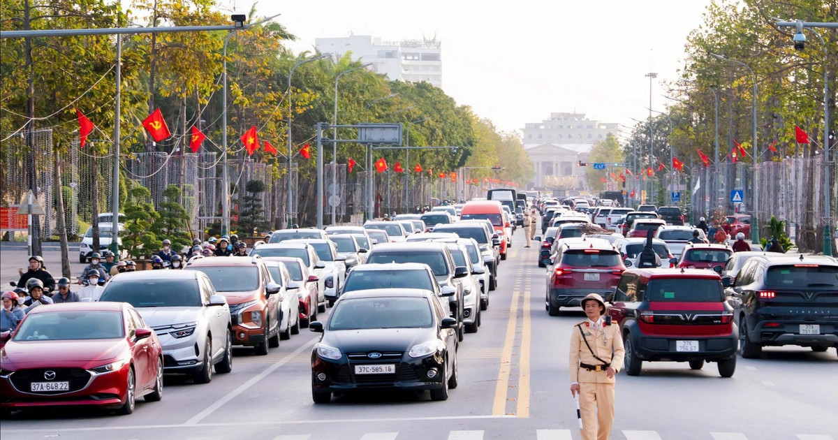 Người đứng đầu chịu trách nhiệm nếu để xảy ra tình trạng cán bộ, công chức, viên chức thường xuyên vi phạm các quy định về trật tự, ATGT