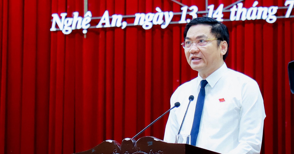 Xem xét, quyết định nhiều cơ chế, chính sách có ý nghĩa chiến lược lâu dài, đáp ứng yêu cầu phát triển của tỉnh (*)