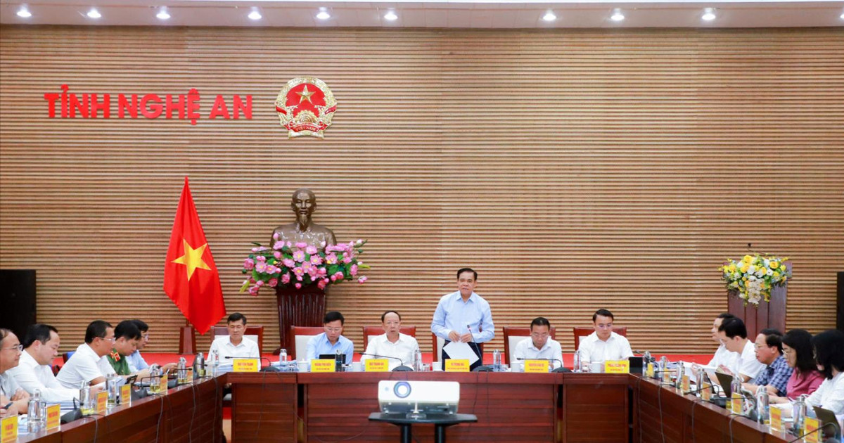 Nghệ An: FDI vượt 2,43 tỷ USD, thu ngân sách đạt hơn 20.000 tỷ đồng sau 7 tháng năm 2026