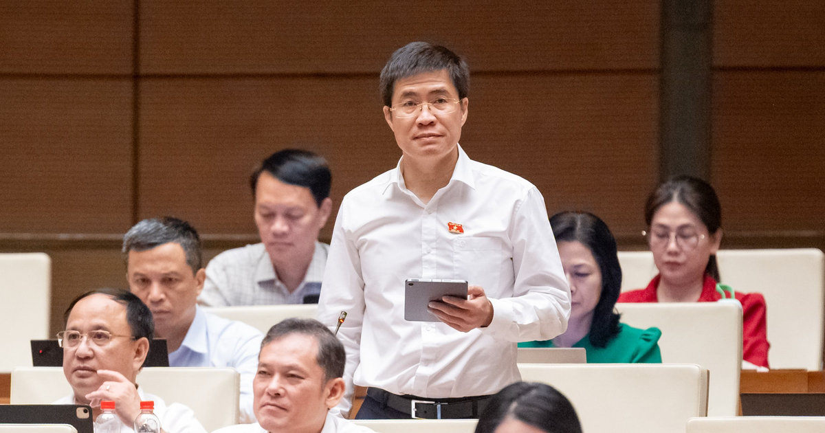 Đại biểu Hoàng Minh Hiếu: Cần cơ chế kiến tạo thay vì tư duy quản lý truyền thống trong phát triển văn học mạng