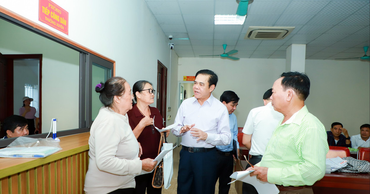Chủ tịch UBND tỉnh Nghệ An tiếp công dân phiên định kỳ, chỉ đạo xử lý nhiều vụ việc về đất đai