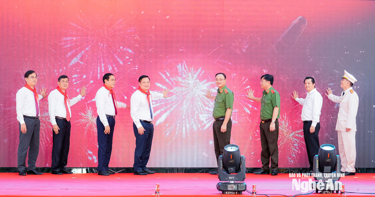Lễ công bố thành lập Trường Văn hóa Công an nhân dân VI tại tỉnh Nghệ An