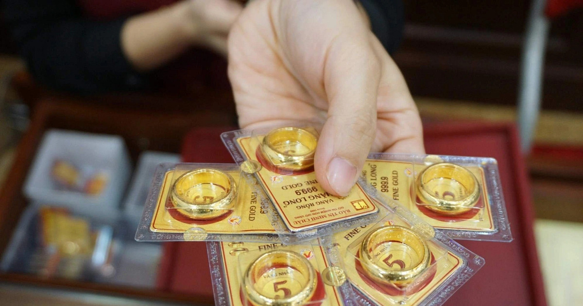 Bảng giá vàng chiều 16/10/2026: Giá vàng nhẫn trơn, vàng miếng SJC ...