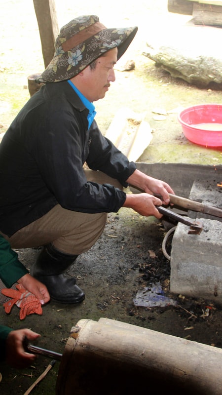 Bí quyết rèn dao, nông cụ... sắc lẹm của người Mông Nghệ An