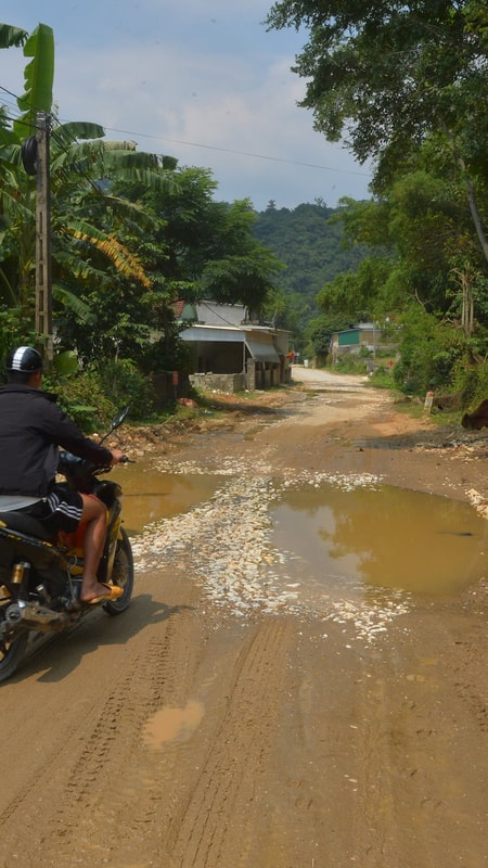 Nắng bụi, mưa lầy, Tỉnh lộ 532 xuống cấp nghiêm trọng