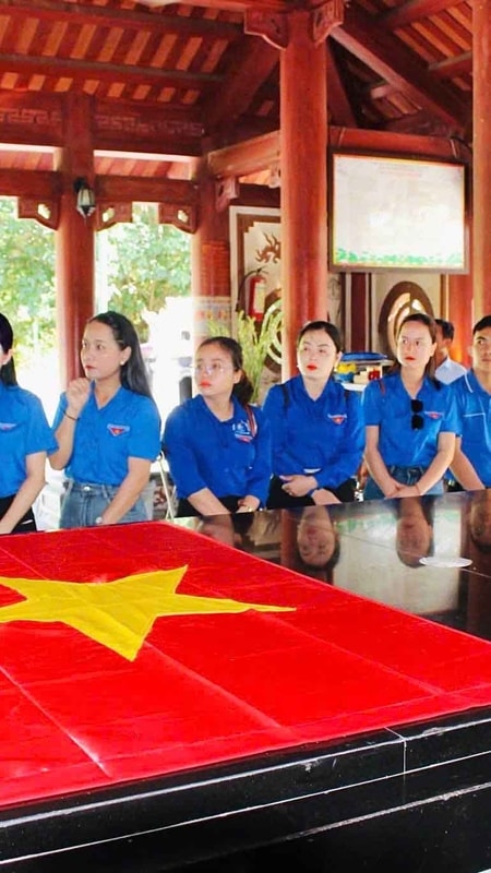 Truông Bồn trong trái tim người trẻ