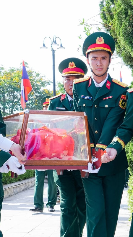 Xúc động Lễ Truy điệu, an táng 76 hài cốt liệt sĩ về với đất mẹ