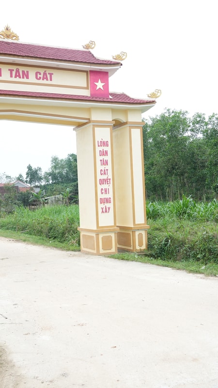 Làng Nam Đàn bên dòng sông Con