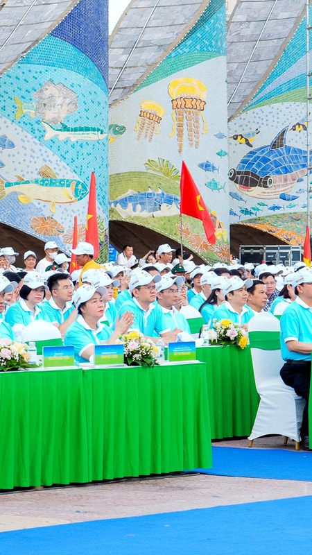 Trực tiếp: Lễ phát động Quốc gia phong trào toàn dân chung tay bảo vệ môi trường, vì một Việt Nam xanh - sạch - đẹp