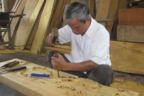 Đọc truyện đêm khuya: Thợ mộc làng Khuông