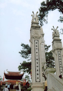 Miếu Hùng Vương - Đền Hùng trong tâm thức người xưa và nay