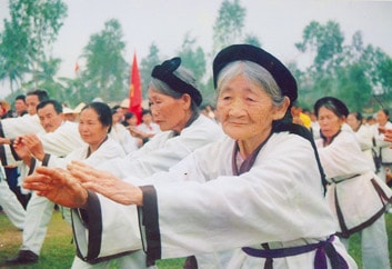 Để người cao tuổi tiến đến sống vui, sống khoẻ, sống có ích