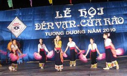 Nét mới Lễ hội Đền Vạn - Cửa Rào