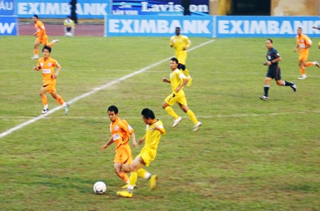 Ai "chém đinh, chặt sắt"  ?