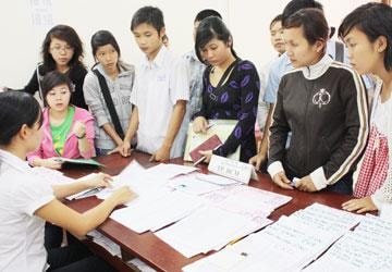 Bắt đầu nhận hồ sơ đăng ký dự thi ĐH, CĐ