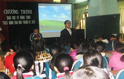 Tín hiệu vui trong giáo dục kỹ năng sống