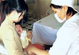 Miễn phí tiêm vaccine bạch hầu, ho gà, uốn ván