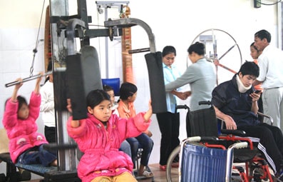 TT Phục hồi chức năng và Chỉnh hình Vinh nâng cao hiệu quả điều trị vật lý trị liệu