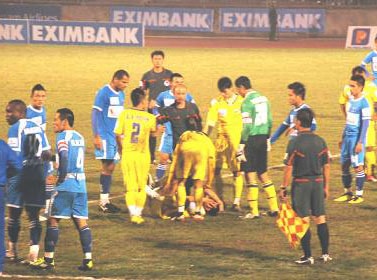 Vòng 17, V.League 2011, HP.HN-SLNA: Ngư ông đắc lợi ?!