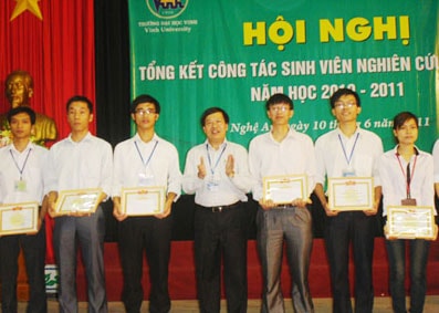 Trường Đại học Vinh: 8 công trình đạt giải sáng tạo khoa học kỹ thuật